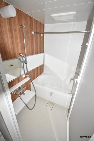 プログレッセ新大阪　仲介手数料無料の浴室