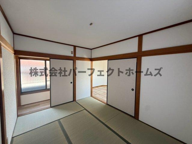 堀溝3丁目戸建　賃貸の和室|来客時にも便利な和室付き