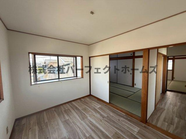 堀溝3丁目戸建　賃貸の洋室|コンパクトで使いやすい洋室です