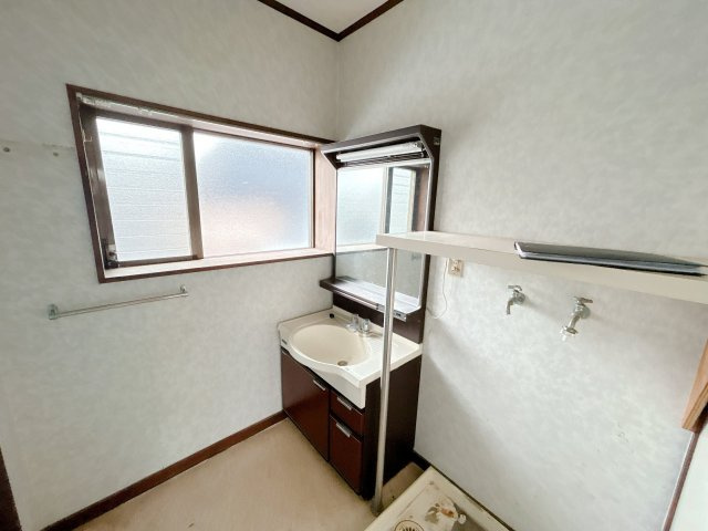 いわき市錦町中迎二丁目　中古平屋中古住宅　3LDK 陽当り良好 不動産プラスの脱衣所