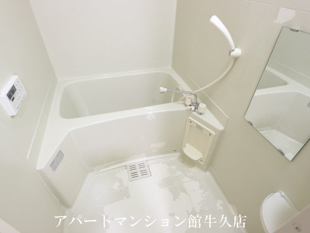 キャッスルタルイ参番館の浴室