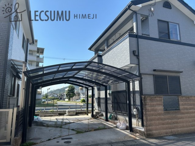姫路市広畑区小坂/中古戸建の駐車場