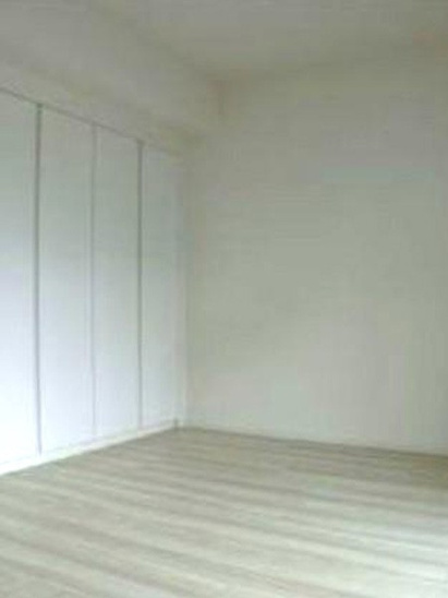 【寝室】World　Residence　大手町 
