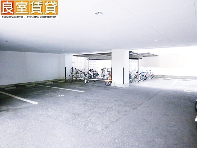 【駐車場】 | H.O.M.E.S.伊勢山