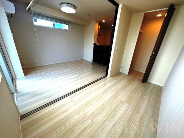 D-square湊町の寝室