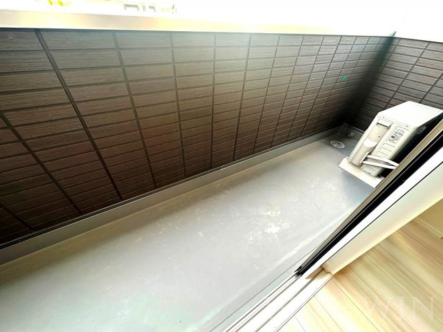 D-square湊町のバルコニー