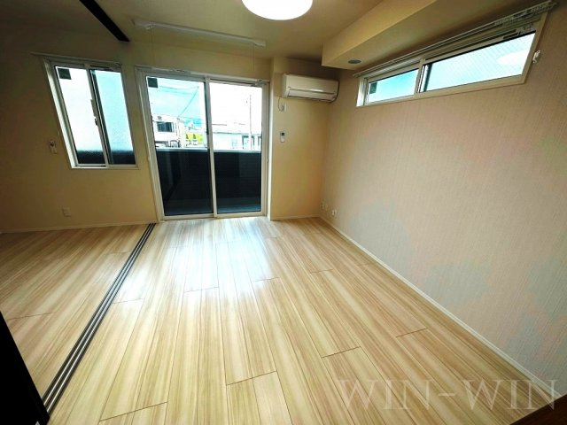 D-square湊町の居間・リビング