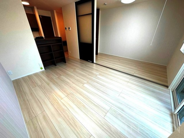 D-square湊町の居間・リビング