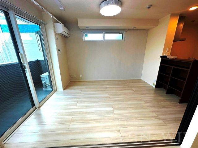 D-square湊町の居間・リビング