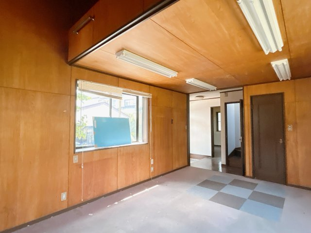 中古戸建　鏡石町中町　第一小・鏡石中の洋室|【リフォーム中】