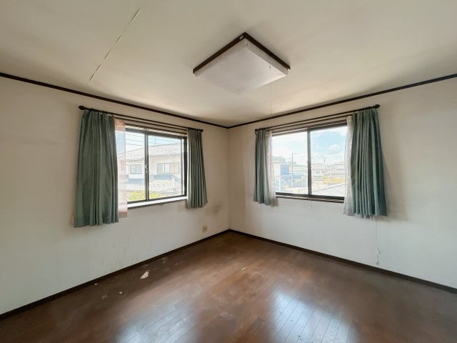 中古戸建　鏡石町中町　第一小・鏡石中の洋室|【リフォーム中】