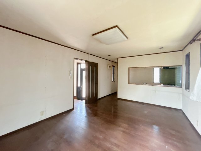 中古戸建　鏡石町中町　第一小・鏡石中の居間・リビング|【リフォーム中】