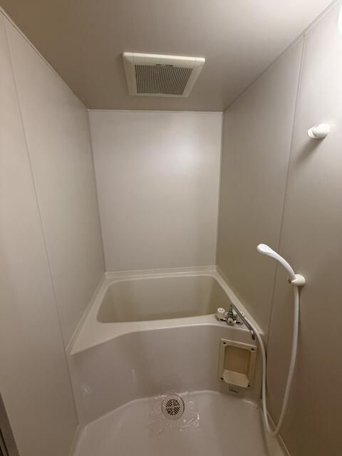 ＫＳ宮城野の浴室
