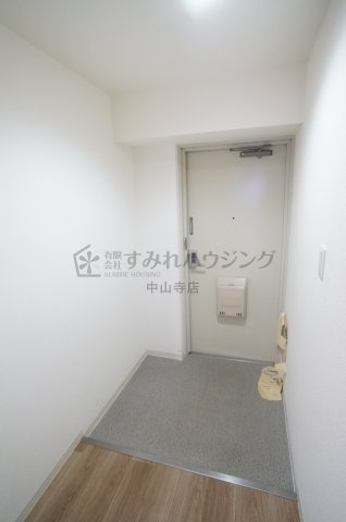 ツインパレス北伊丹の玄関