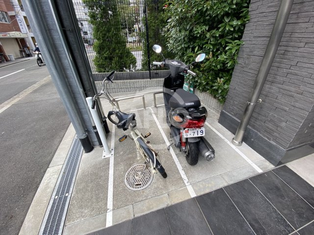 インザグレイス梅田北のその他共用部分|インザグレイス梅田北　バイク置場