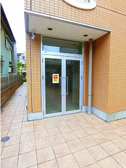 【エントランス】 | グランドステージ