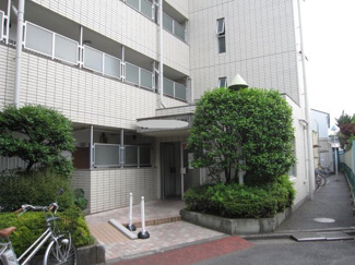 【エントランス】 | マグノリアハイツ（建替え短期専用）
