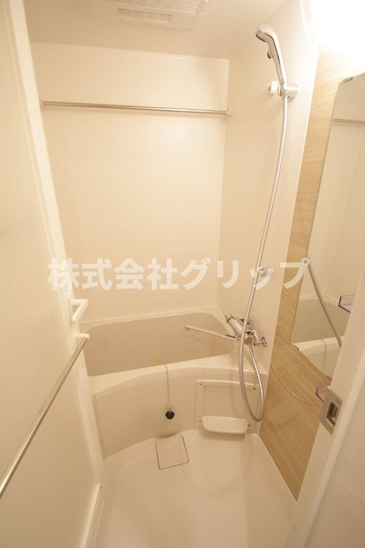 横浜市神奈川区大口仲町の賃貸マンションの浴室