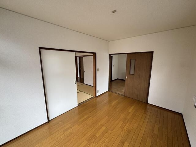 平島貸家の寝室