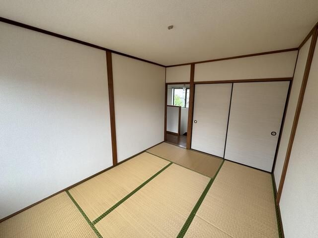 平島貸家の寝室