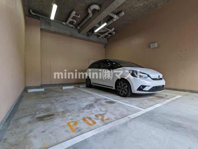 大阪市西区九条１丁目の賃貸マンションの駐車場
