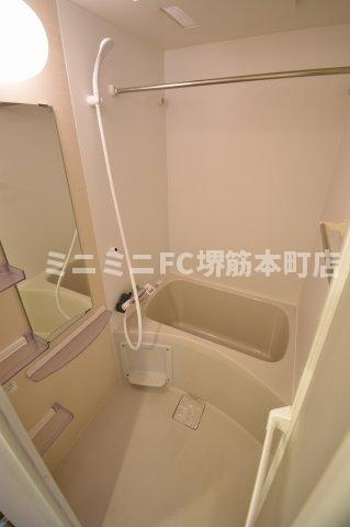 大阪市中央区北久宝寺町２丁目の賃貸マンションの浴室|ゆったりくつろげる浴室です。