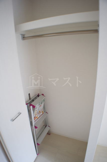 大阪市中央区内久宝寺町３丁目の賃貸マンションの収納