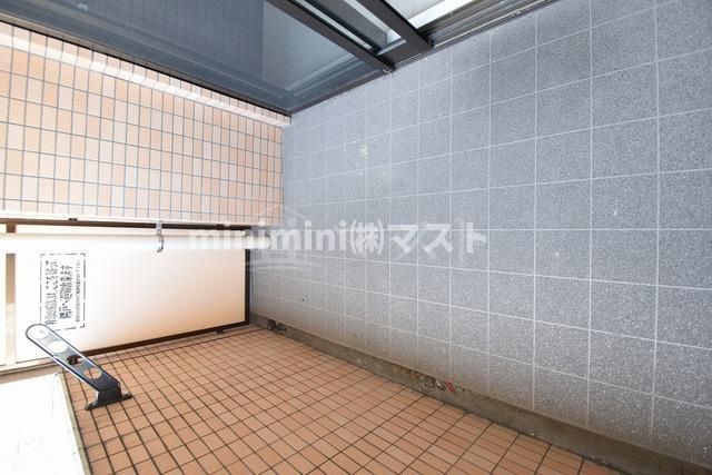 大阪市東成区玉津１丁目の賃貸マンションのバルコニー