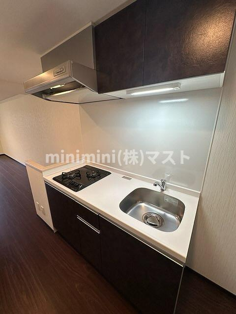 大阪市中央区本町橋の賃貸マンションのキッチン