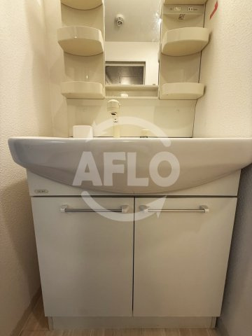 ディアコートハナテンの洗面所|ディアコートハナテン　洗面所