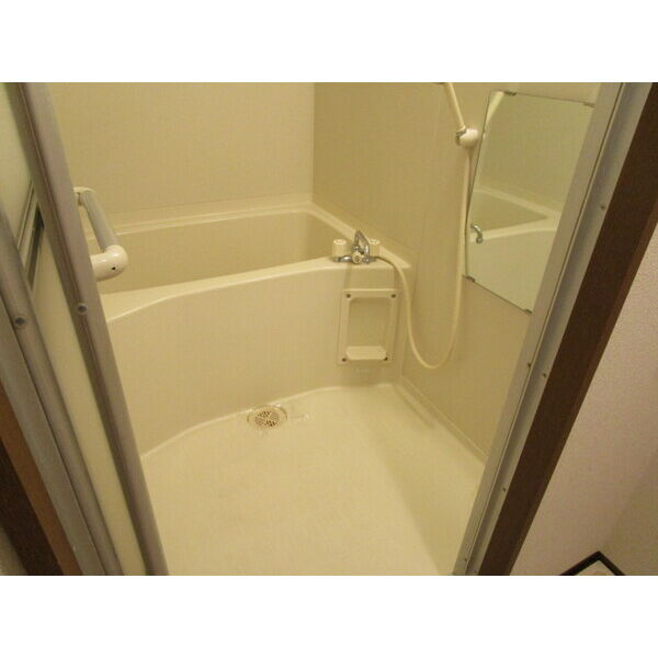 ヴェルディー橘の浴室