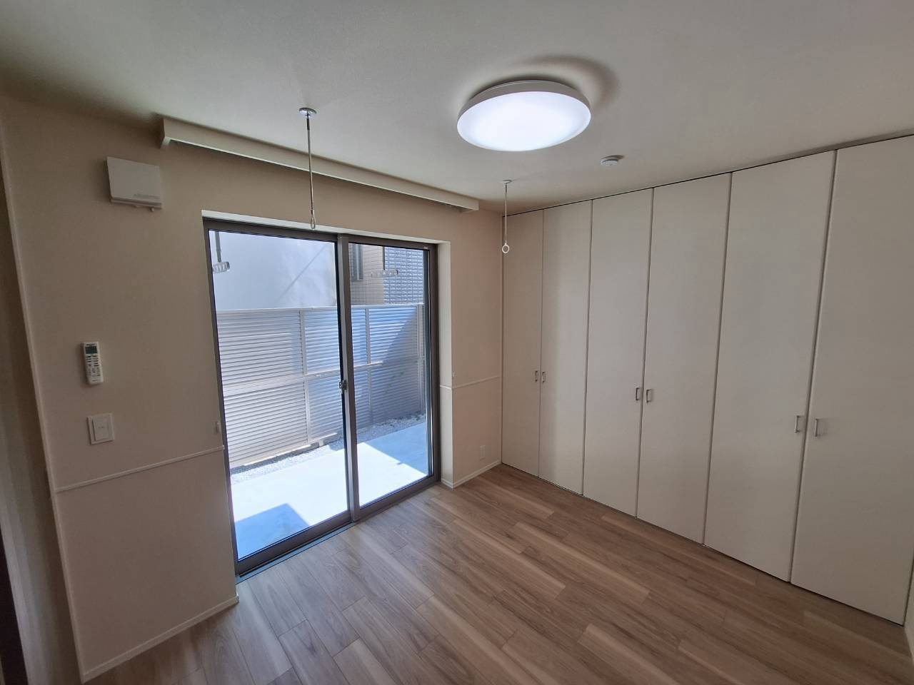 セーナ下馬の子供部屋|★明るいフローリングの角部屋です★