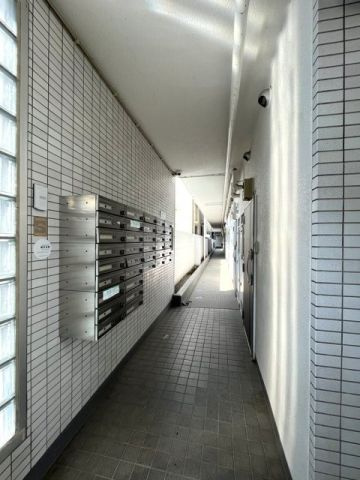 ライブコア赤羽のエントランス