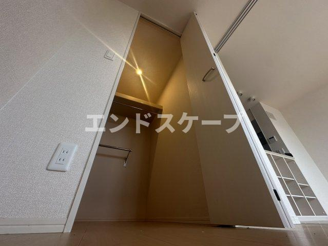 フラール ドゥの収納|高崎、前橋のお部屋探しはエンドスケープまで！お客様の理想お聞かせ下さい♪