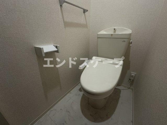 フラール ドゥのトイレ|高崎、前橋のお部屋探しはエンドスケープまで！お客様の理想お聞かせ下さい♪