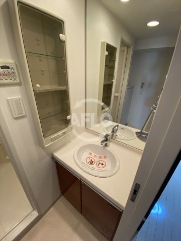 S-RESIDENCE Hoｍmachi Marksの独立洗面台|S-RESIDENCE Honmachi Marks　洗面化粧台