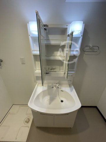 TOMODOAL北梅田の独立洗面台|TOMODOAL北梅田　独立洗面台
