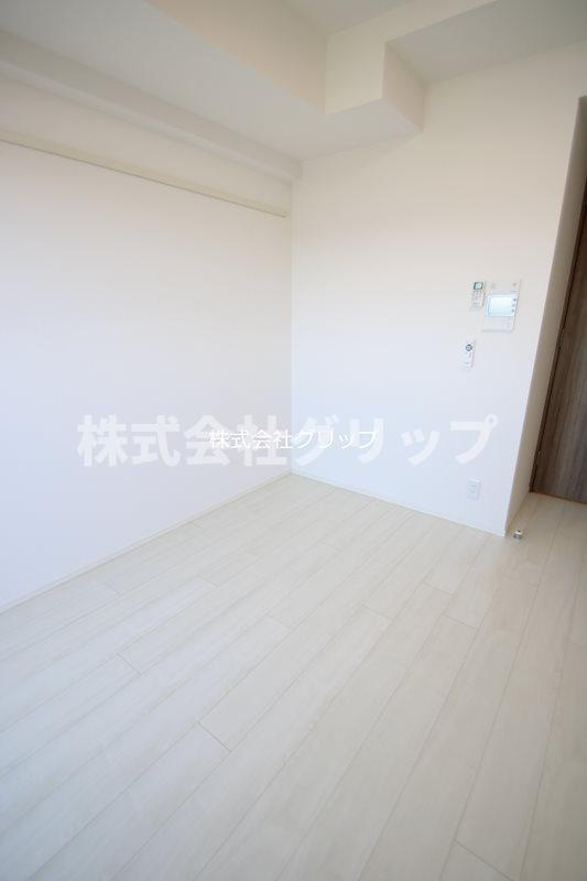 ガーラ・ステーション東神奈川の洋室