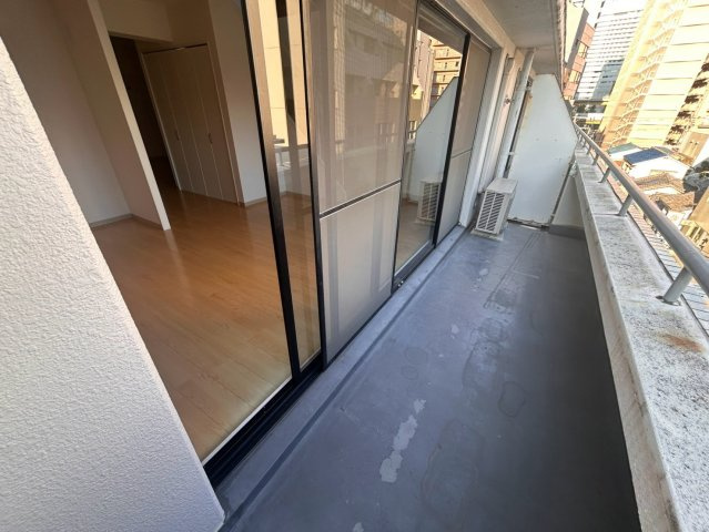 エルブ新大阪のバルコニー