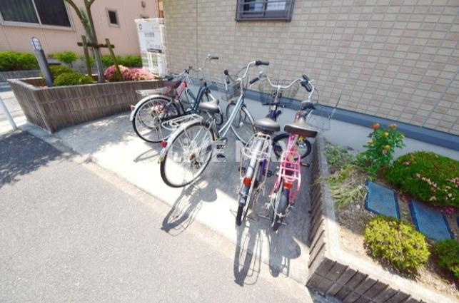 【駐車場】カーサニコル