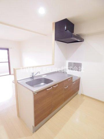 東大和市中央２丁目の賃貸マンションのキッチン