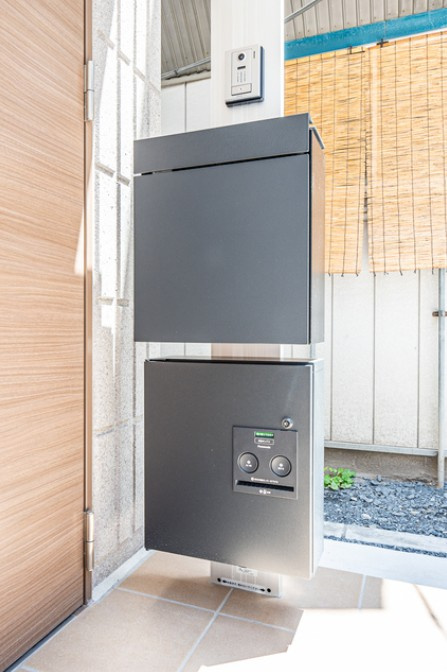 ＧｌｕｃｋＨＡＵＳ 　グリュックハウスのその他共用部分|専用宅配BOX・ポスト