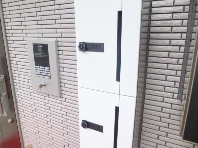 ココハウスのエントランス