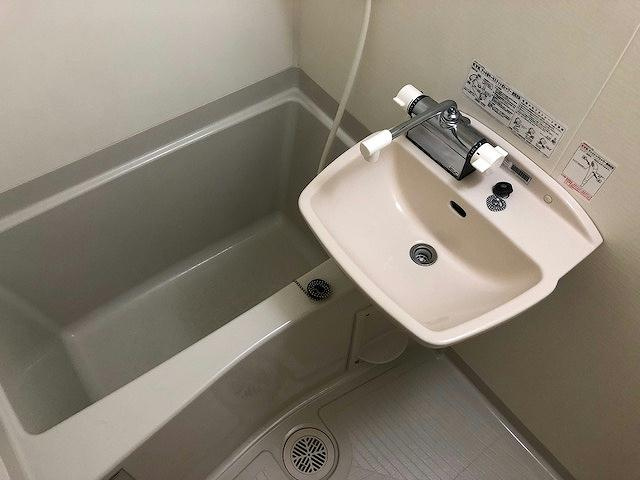 【浴室】
