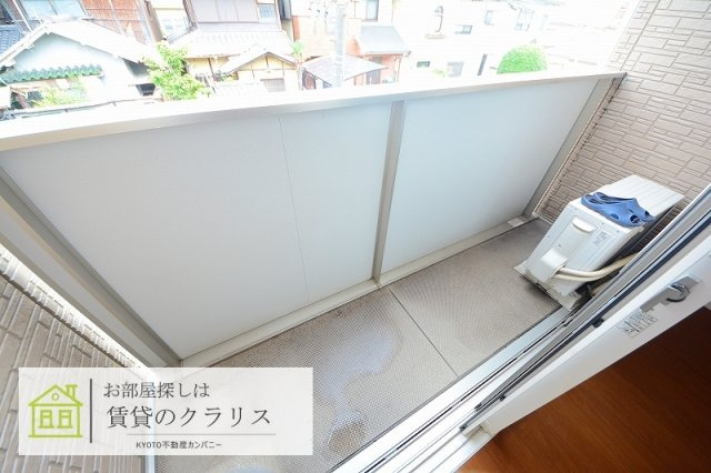 カモン ポントロワのバルコニー
