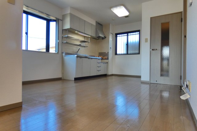 【居間・リビング】 | 写真は他のお部屋です。