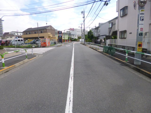 ザ・クレストリヴァシスの周辺