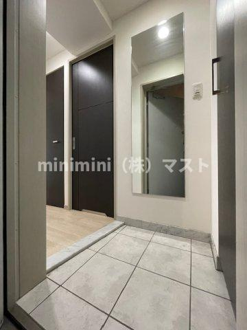 大阪市浪速区敷津西２丁目の賃貸マンションの玄関