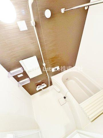 小平市学園西町３丁目のアパートの浴室