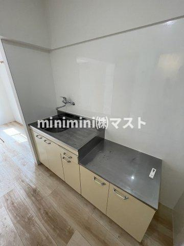 大阪市浪速区元町３丁目の賃貸マンションのキッチン